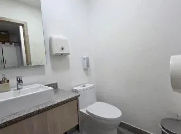 Oficina 89 m² con Terraza Privada en Venta – Av Eloy Alfaro — imagen 3