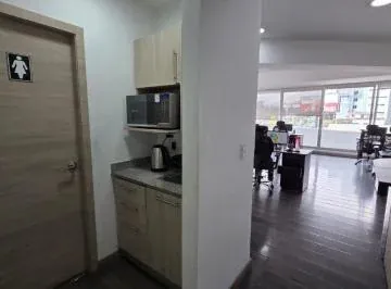 Oficina 89 m² con Terraza Privada en Venta – Av Eloy Alfaro — imagen 2