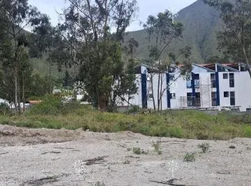 Terreno en La Urbanización La Marca 1009 m², Vía Calacalí. Vivienda Unifamiliar. Provincia de Pichincha — imagen 2