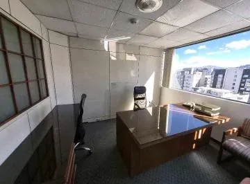 Venta Oficina, Edificio Corporativo, Piso Alto, La Carolina, Amazonas — imagen 2