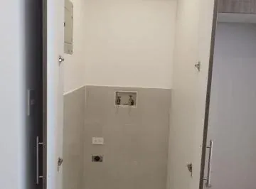 Departamento en Venta 84 m², 2 Dorm., Cerca Al Centro Comercial El Bosque. Provincia de Pichincha — imagen 2
