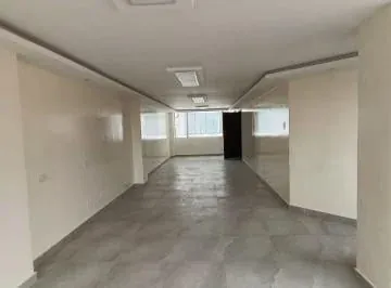 De Venta Acogedora Oficina Remodelada de 60 m en La 10 de Agosto y Orellana — imagen 3
