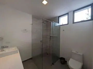Departamento de Venta en Planta Baja, Jardin Privado, en Cumbayá! — imagen 2