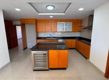 Exclusivo Departamento en Venta en Villa Regina Sector Quito Tenis — imagen 2
