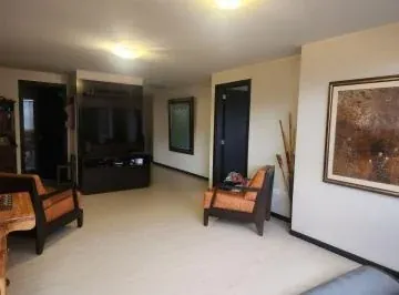 Vendo Hermoso Departamento Sectorla Carolina 3 Habitaciones 2 Parqueaderos — imagen 4