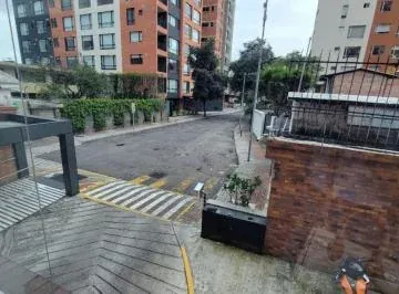 Oficina de Venta en El Sector Republica de El Salvador de 133 m con Divisiones — imagen 2