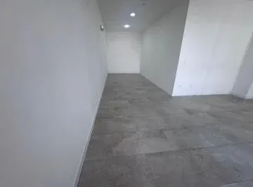 Local Comercial en Venta 199 M² 6 Diciembre y Gaspar de Villarroel — imagen 2