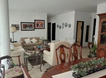 Departamento de 120 m² Más 15 m² de Balcón con 2 Habitaciones en Venta en Cumbayá — imagen 3