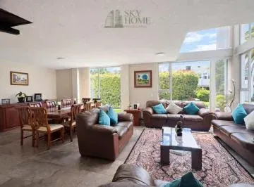 Venta Casa Amplia con Jardín en Tumbaco – Sector Vía Ventura — imagen 5