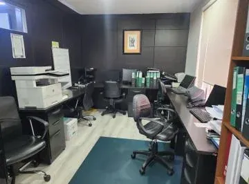 Vendo Elegante Oficina Amoblada de 147 Mtrs Edificio Corporativo Sector Eloy Alfaro y 6 Diciembre — imagen 3