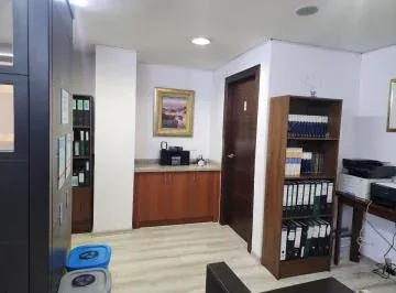 Vendo Elegante Oficina Amoblada de 147 Mtrs Edificio Corporativo Sector Eloy Alfaro y 6 Diciembre — imagen 2