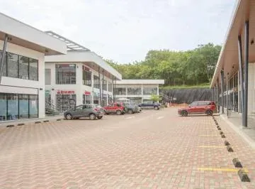 ¡Oportunidad de Inversión! Local Esquinero Rentado con Contrato Firmado (Plaza Diamante, La Joya), Guayas — imagen 2