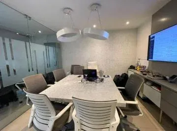 Oficina Comercial de 80 m² en Venta en La Carolina — imagen 2