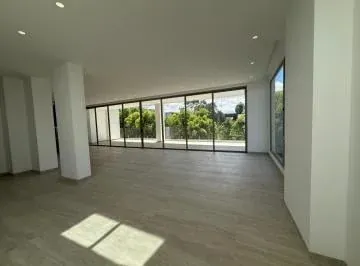 Exclusivo Penthouse 3 Dorm. con Terraza Privada — imagen 5