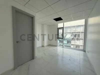 Venta de Consultorio, Edificio Agora Medical Center, Guayas — imagen 2
