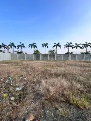 En Venta Lindo Terreno Medianero en Urb. “punta Barranca 100”, Samborondon Km. 9.5 - 320 m², Guayas — imagen 4