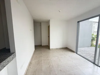 Venta de Departamento en Planta Baja en Urb. La Joya Etapa Granate, Guayas — imagen 4