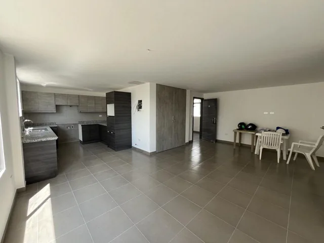 Oportunidad Departamento 2 Dorm. Moderno con Excelente Ubicación — imagen 4