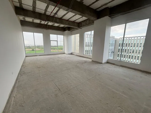 Oficina Venta Nuevo Samborondon Edificio Tempus 244.27 m con 6 Parqueos Vista Al Río y a La Plaza, Guayas — imagen 3