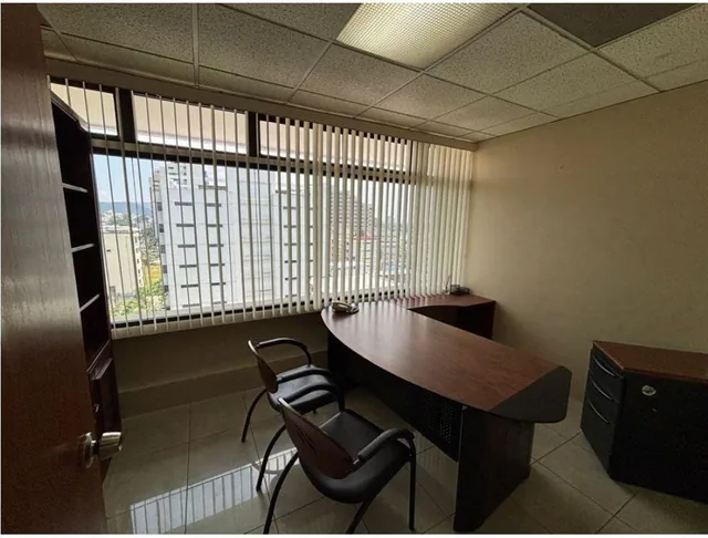 Se Vende/alquila Oficina en Torres del Norte, Guayas — imagen 5