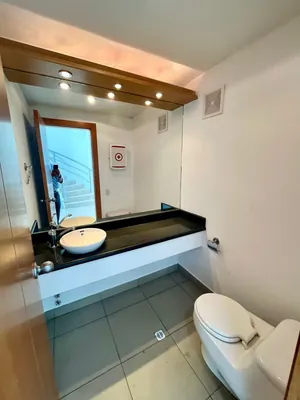 Cumbayá – Sector Parque de Cumbayá | Vendo Amplia Casa de 329 m² en Conjunto Privado con Jardín — imagen 3