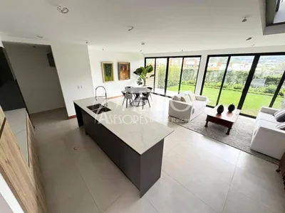 Casas por Estrenar de Venta en Santa Rosa - Tumbaco — imagen 5