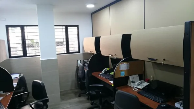 Oficina o Local Comercial de 150 m² en Venta en Quito Tenis — imagen 5