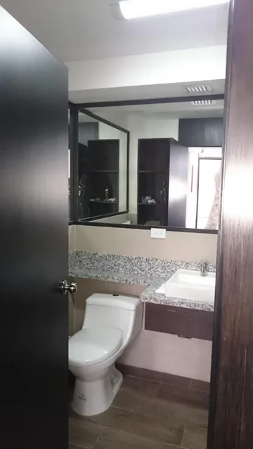 Oficina o Local Comercial de 150 m² en Venta en Quito Tenis — imagen 4