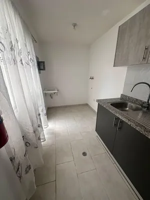 Hermosa Casa en Venta en Conocoto – Conjunto con Áreas Completas — imagen 4