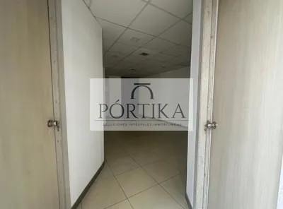 Venta Oficina - Emporium - Puerto Santa Ana, Guayas — imagen 2