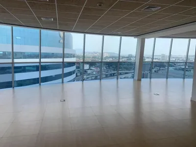 Venta Oficina - 100bp - Zona Mall del Sol, Guayas — imagen 3