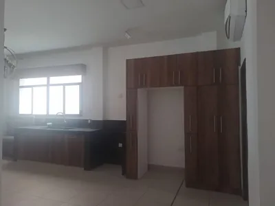Venta de Casa en Urdesa Ideal Para Vivienda U Oficina, Guayas — imagen 2