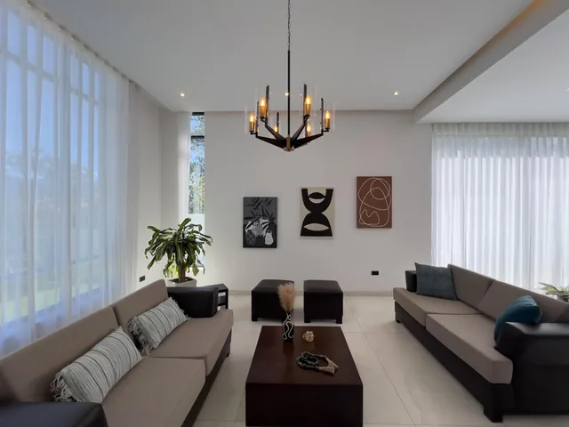 Moderna y Minimalista — imagen 4