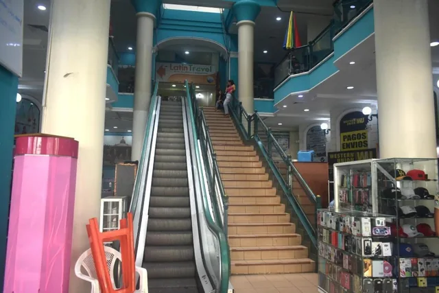 De Venta Oficina en El C. C Paseo del Parque - N. Dorado, Guayas — imagen 5