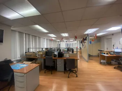 Oficina Comercial de 82 m² en Venta en República de El Salvador — imagen 3