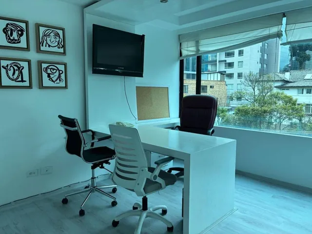 Oficina Comercial Sector Swiss Hotel de 177 m² — imagen 2