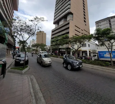 En Venta Oficina #1 Centro de Guayaquil Av 9 de Octubre -, Guayas — imagen 4
