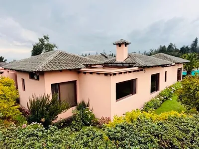 Vendo Casa Residencia en Pakakuna Gardens de Una Sola Planta No Adosada con Jardín Exclusivo — imagen 4
