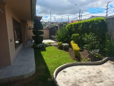 Hermosa Casa de Lujo en La Ciudadela de Los Ingenieros, Azuay — imagen 2