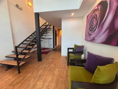 Vendo Oficina con Mezanine de 143 m² en Cumbayá — imagen 4