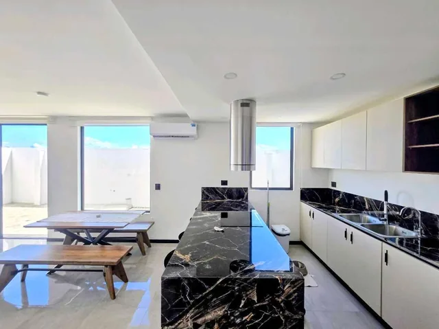 Vendo Casa en Piamonte, Sector Gavilanes, Sur de Manta, Urb. Cerrada, Manabí — imagen 4