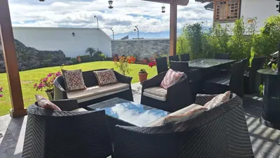 Kanda Inmobliaria Vende Bosque Casa de Lujo 4 Dorm. con Amplio Jardin — imagen 2