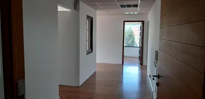 Oficina en Sector Comercial y Financiero — imagen 5