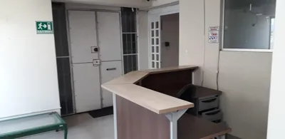 Re/max Futuro Vende Amplia Oficina de 160 m² Full Amoblada Av Shyris — imagen 4