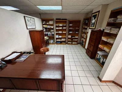 Oficina de Oportunidad en El Edificio “las Terrazas”, Guayas — imagen 3