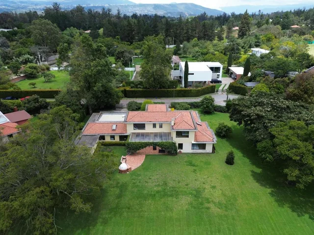 Casa de Venta con Gran Terreno en Puembo. Excelente Precio. La Mejor Zona de Puembo — imagen 5
