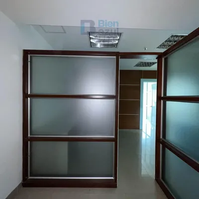 Alquiler Oficina Amoblada Parque Empresarial Colon - Ciudad Colon 80 m² o Venta, Guayas — imagen 2