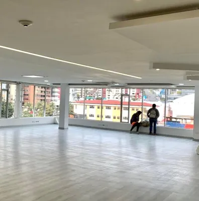 República del Salvador - Vendo Moderna Oficina de 415 m — imagen 4