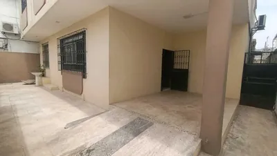 Los Ceibos Familias Grandes o Empresas Casa en Venta, Guayas — imagen 5