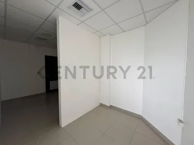 Venta de Oficina en La Aurora, Av León Febres Cordero, Guayas — imagen 2